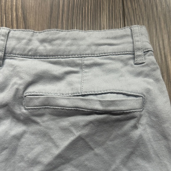 Old Navy Kids Gray Shorts - Picture 8 of 8